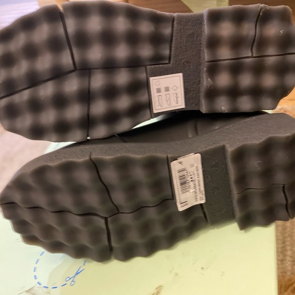 Off-White Sponge Rubber Rain Boots size 37 - Picture 12 of 12